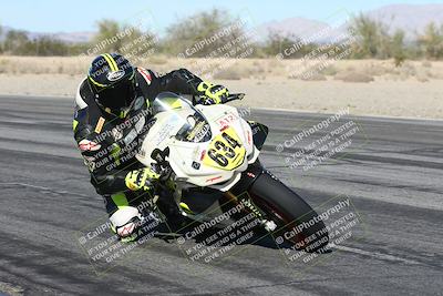 media/Dec-04-2025-Racers Edge (Thu) [[5ebc9f124d]]/2-A Group/1-Session 2 (Turn 7 Inside)/